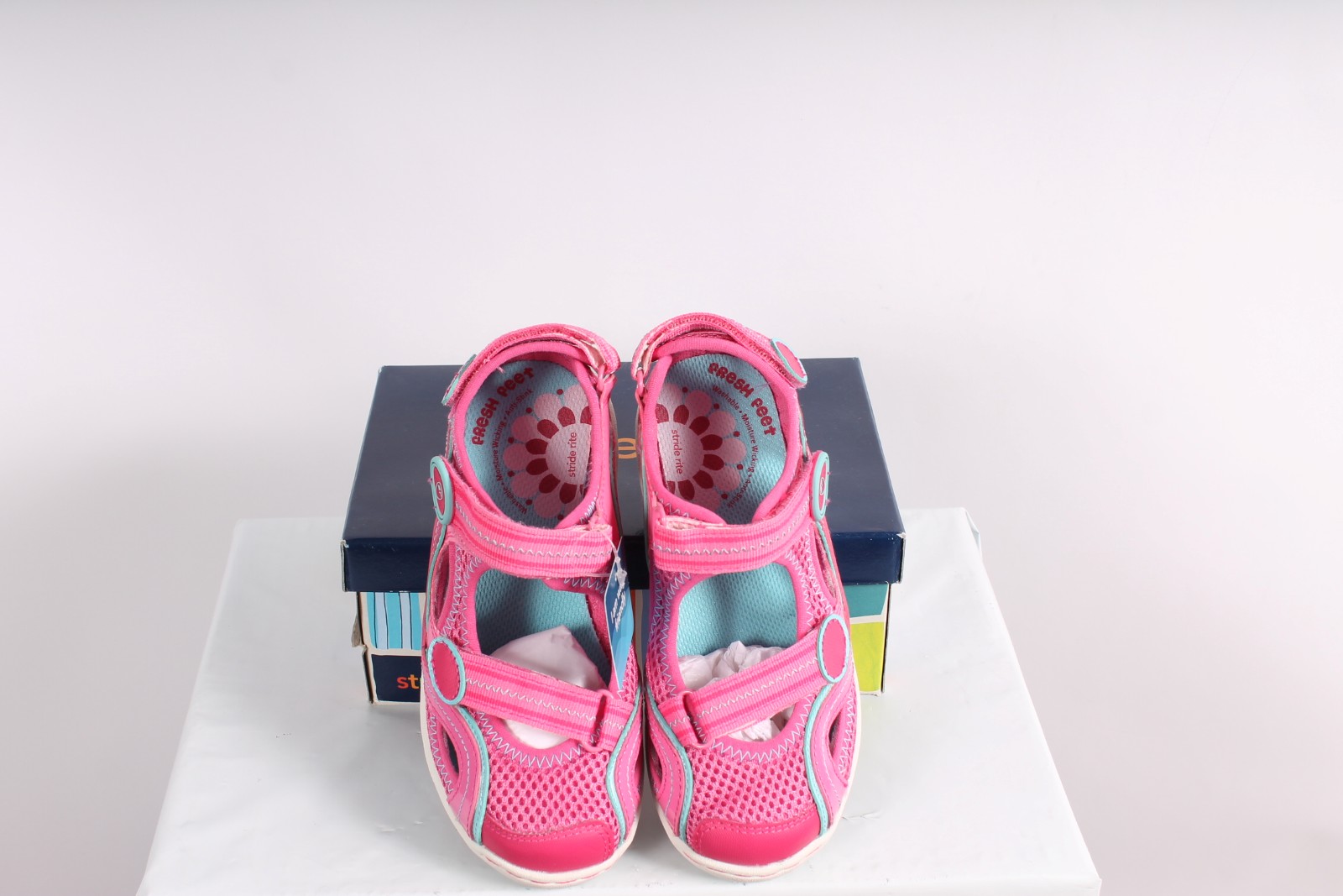 stride rite $ 27 30 30 % off retail details